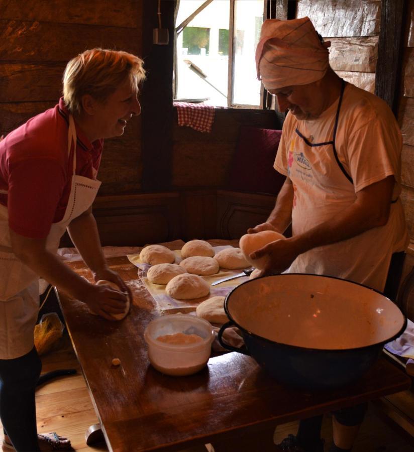 Appartamento Suricka Bajka Loznica Esterno foto